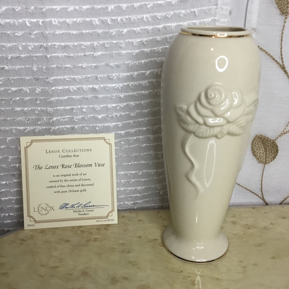 Lenox Rose Blossom Medium Vase